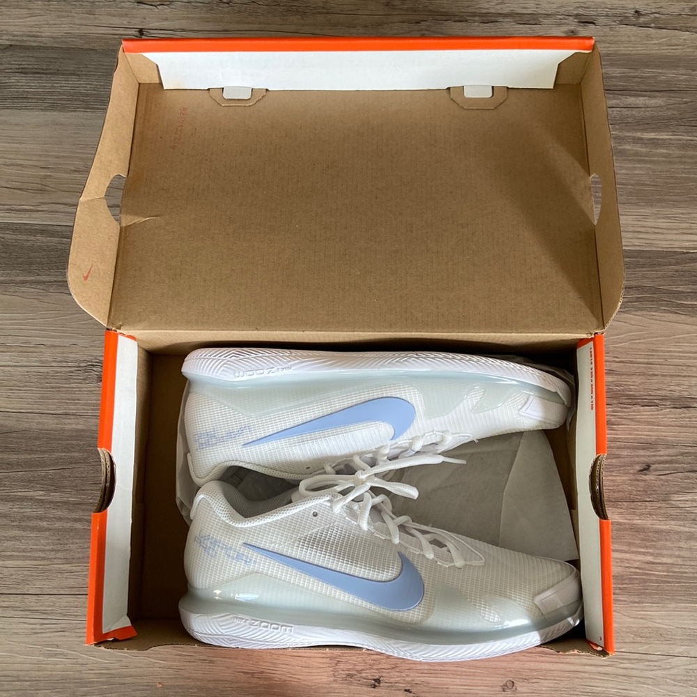 NWT Nike Zoom Vapor Pro
